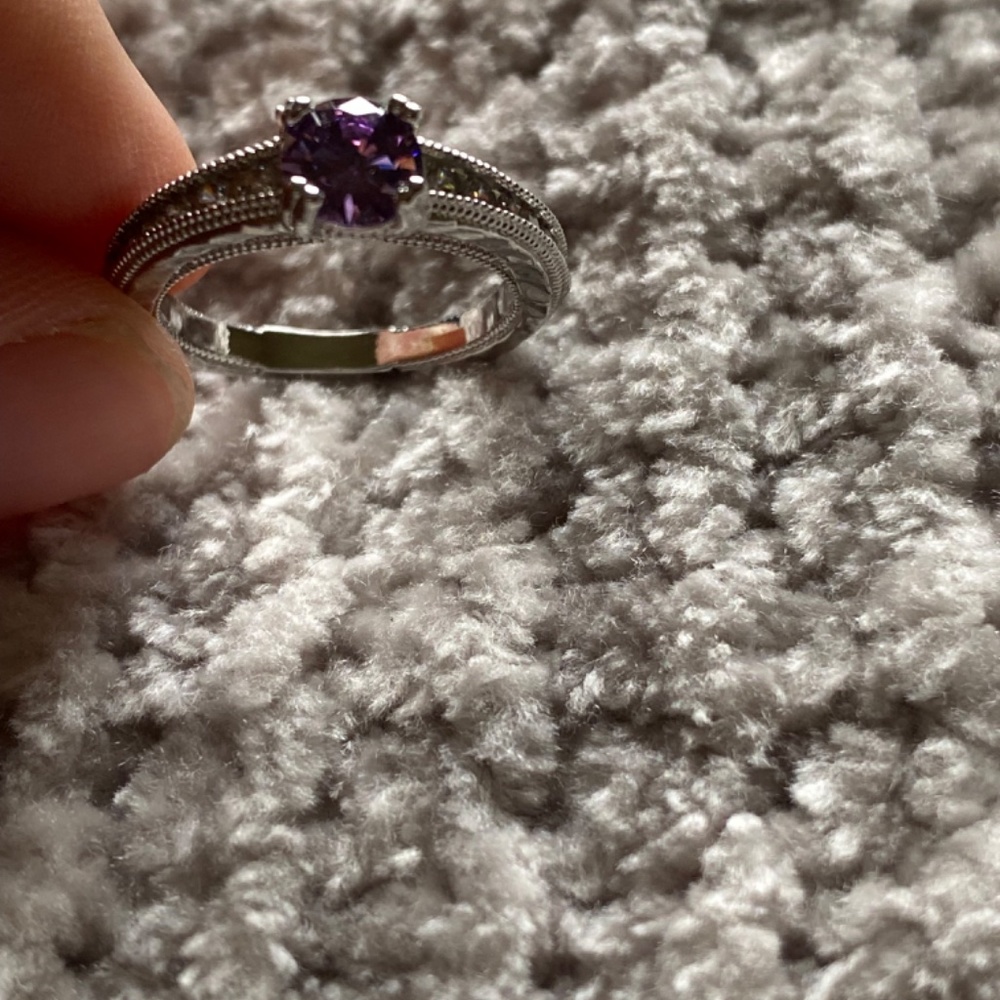 Purple stone ring - Picture 3 of 3